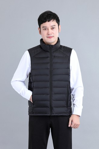 269款黑色正面模特图
